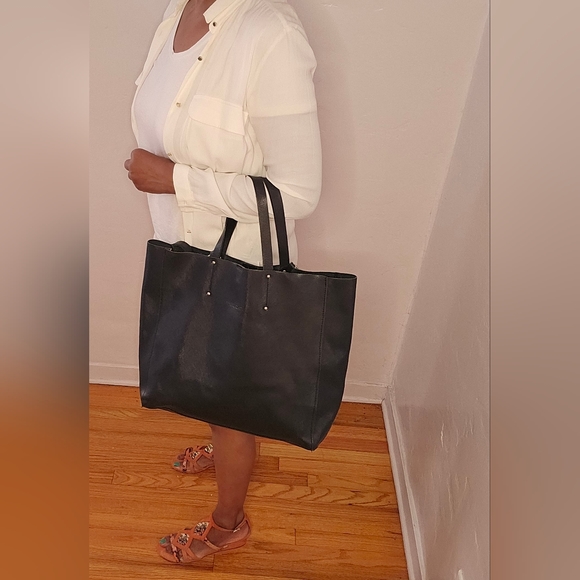 SALE! Was $35 Black Leather Tote - Picture 2 of 11